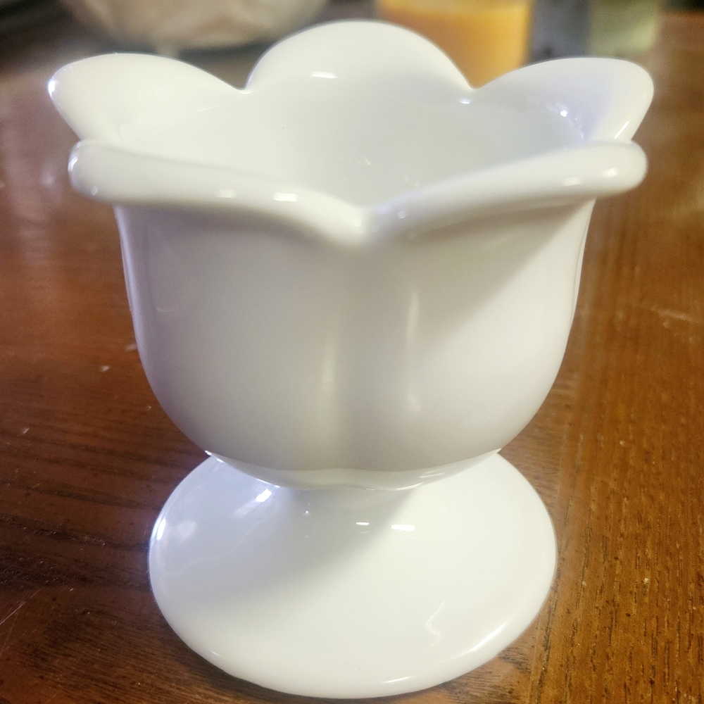 Set of 4 Vintage Xcell White Ceramic Dessert Cups, Perfect Condition - Picture 3 of 5